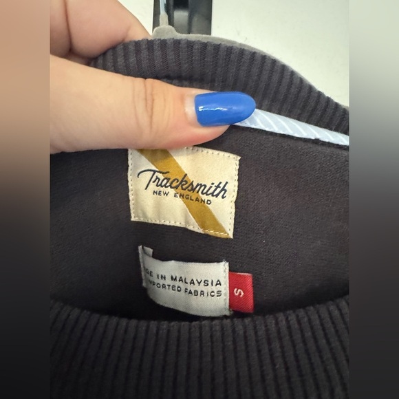 Tracksmith Trackhouse Crewneck Sweatshirt Black Gray Size Small EUC - Picture 5 of 10